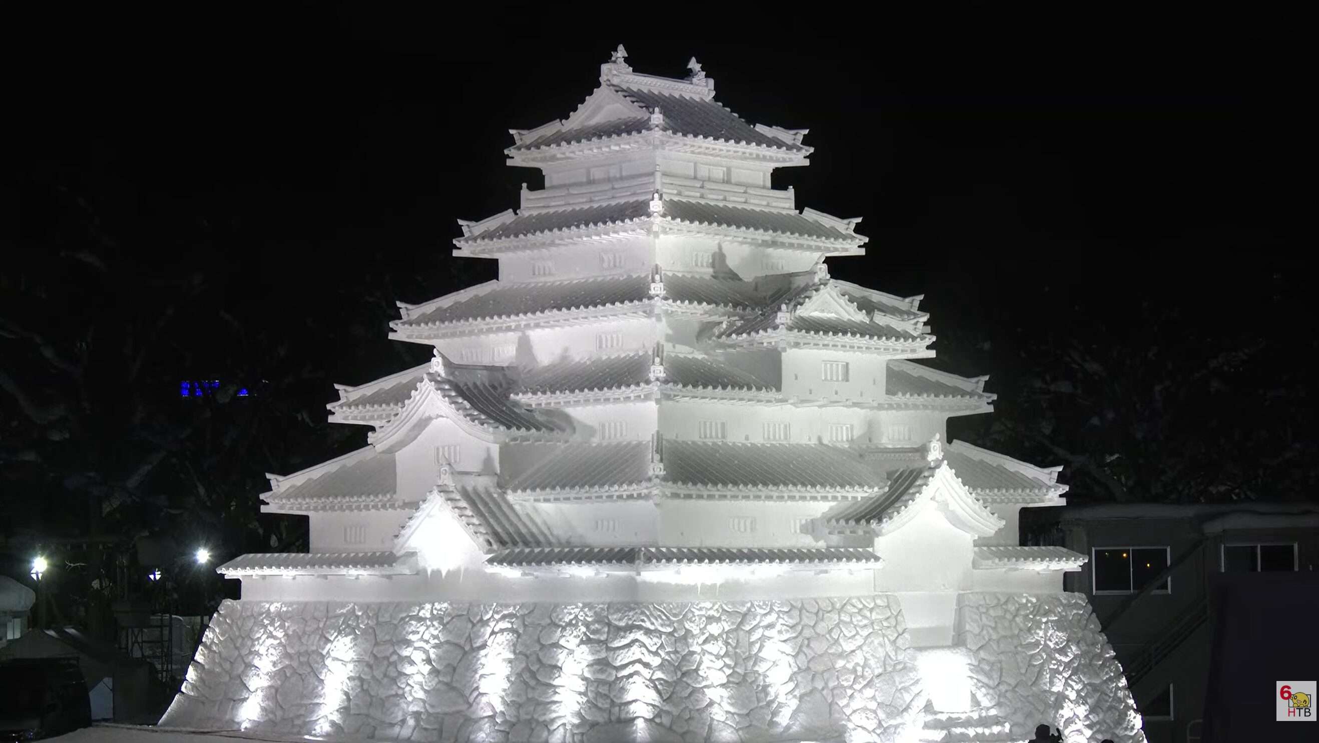 HTBさっぽろ雪まつり会場8丁目ライブカメラ(北海道札幌市中央区大通西8丁目)