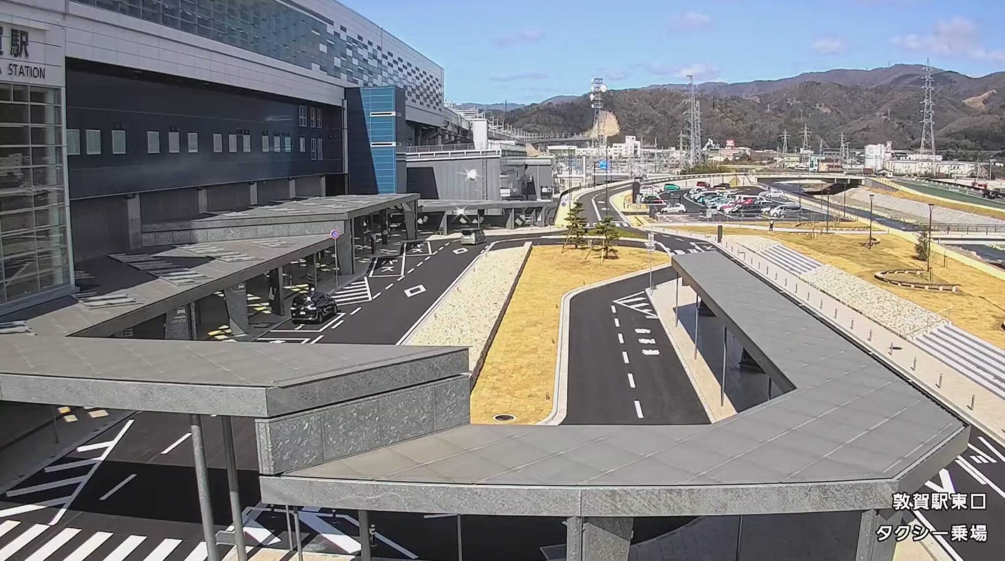 Avdo Stand 敦賀駅東口 市が23億円かけ完成 – 敦賀駅東口広場 リニューアル – AVDO