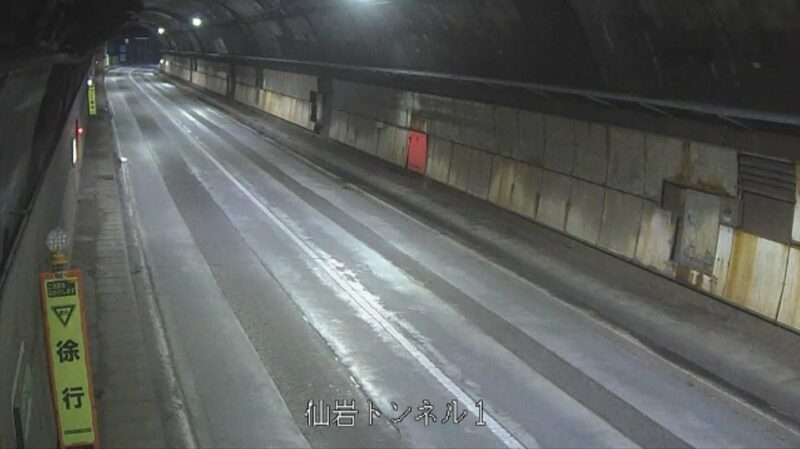 国道46号仙岩トンネルライブカメラ(岩手県雫石町橋場)