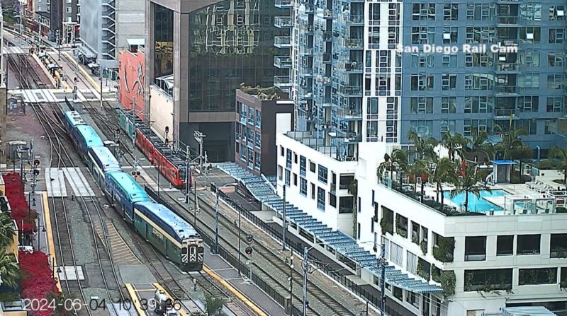 サンタフェ駅(San Diego Rail Cam)