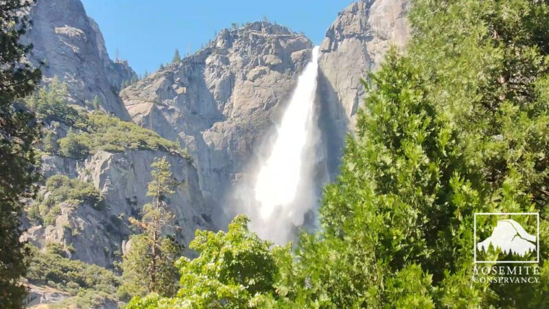 ヨセミテ国立公園 ヨセミテ滝(Yosemite Falls Webcam)