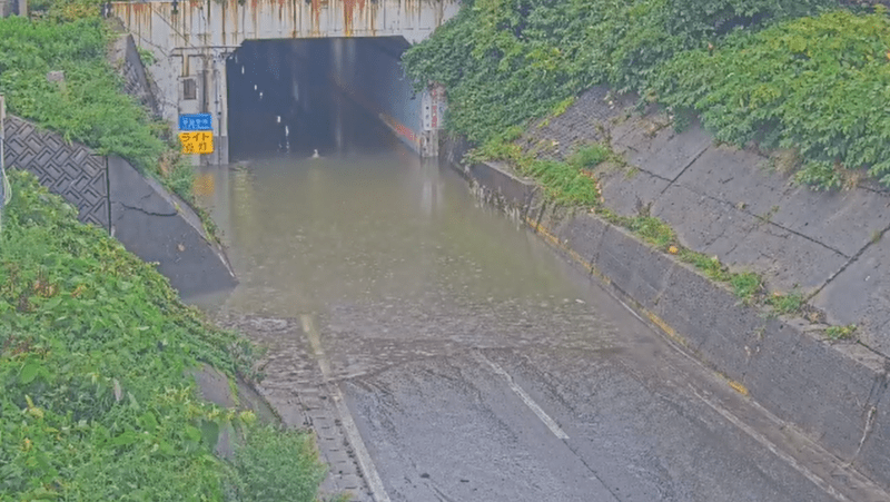 八幡田地下道ライブカメラ(秋田県秋田市泉菅野) 2026年9月3日大雨冠水時