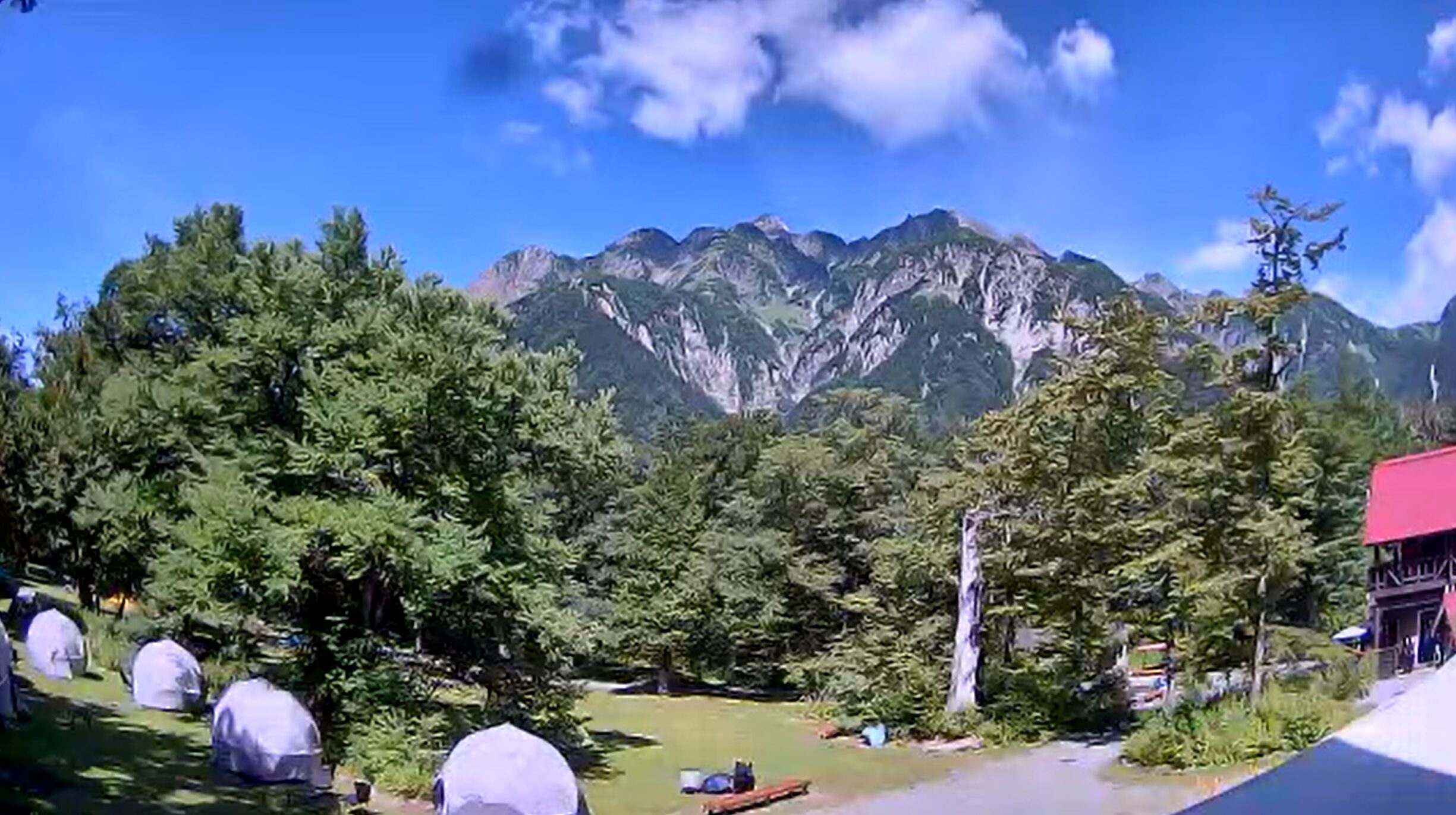 徳沢キャンプ場ライブカメラ(長野県松本市安曇上高地)