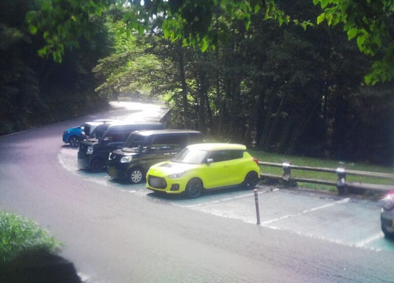 夜叉神峠登山口駐車場第2ライブカメラ(山梨県南アルプス市芦安芦倉)