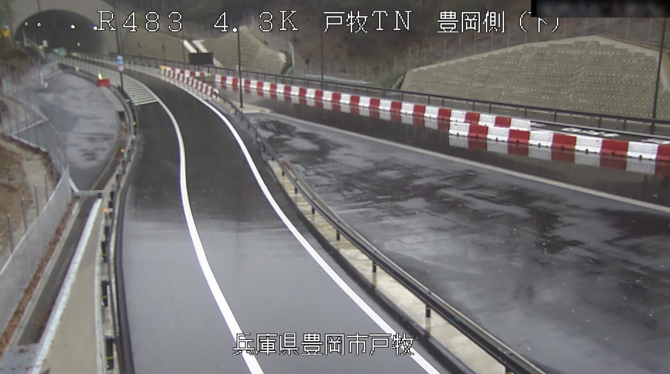 国道483号戸牧トンネル豊岡側ライブカメラ(兵庫県豊岡市戸牧)