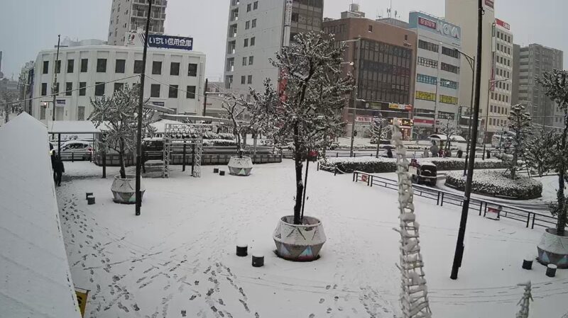 一宮駅東口千歳通りライブカメラ(愛知県一宮市栄)