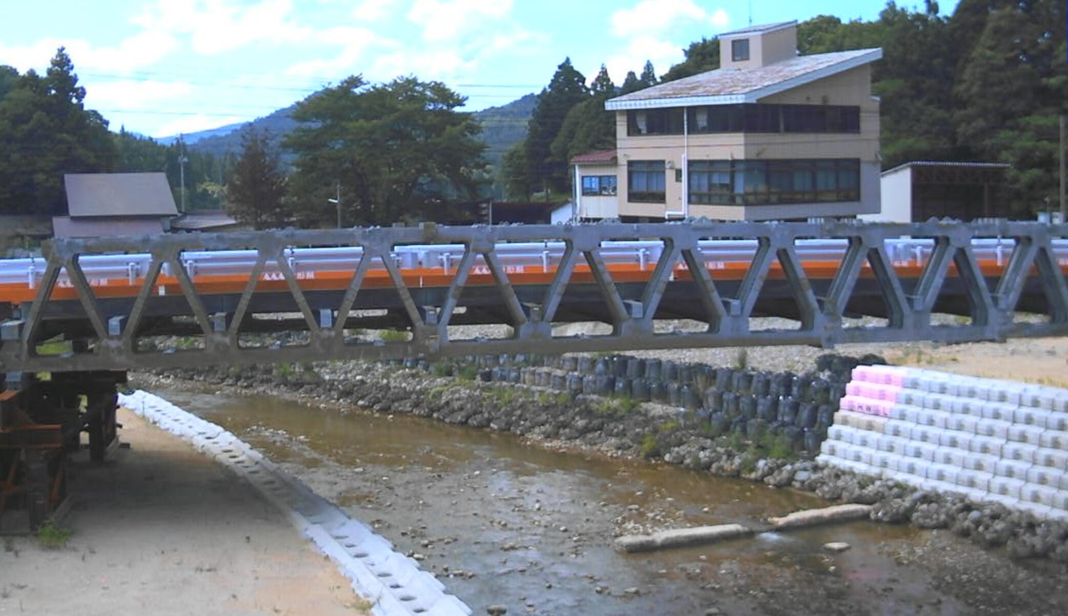 小白川大巻橋ライブカメラ(山形県飯豊町小白川)