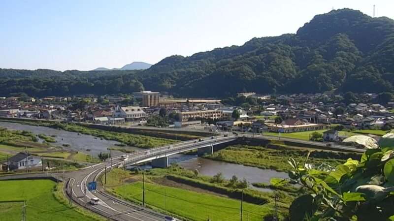 日野川鬼守橋ライブカメラ(鳥取県伯耆町宇代)