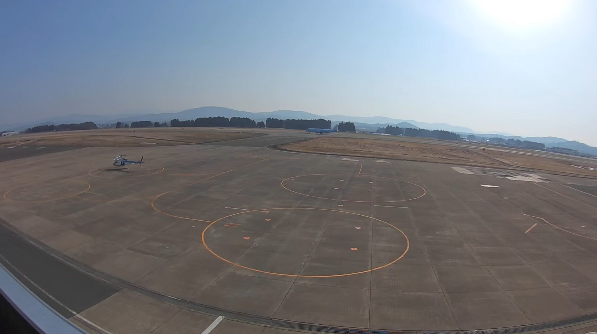 いわて花巻空港西側エプロンライブカメラ(岩手県花巻市葛)