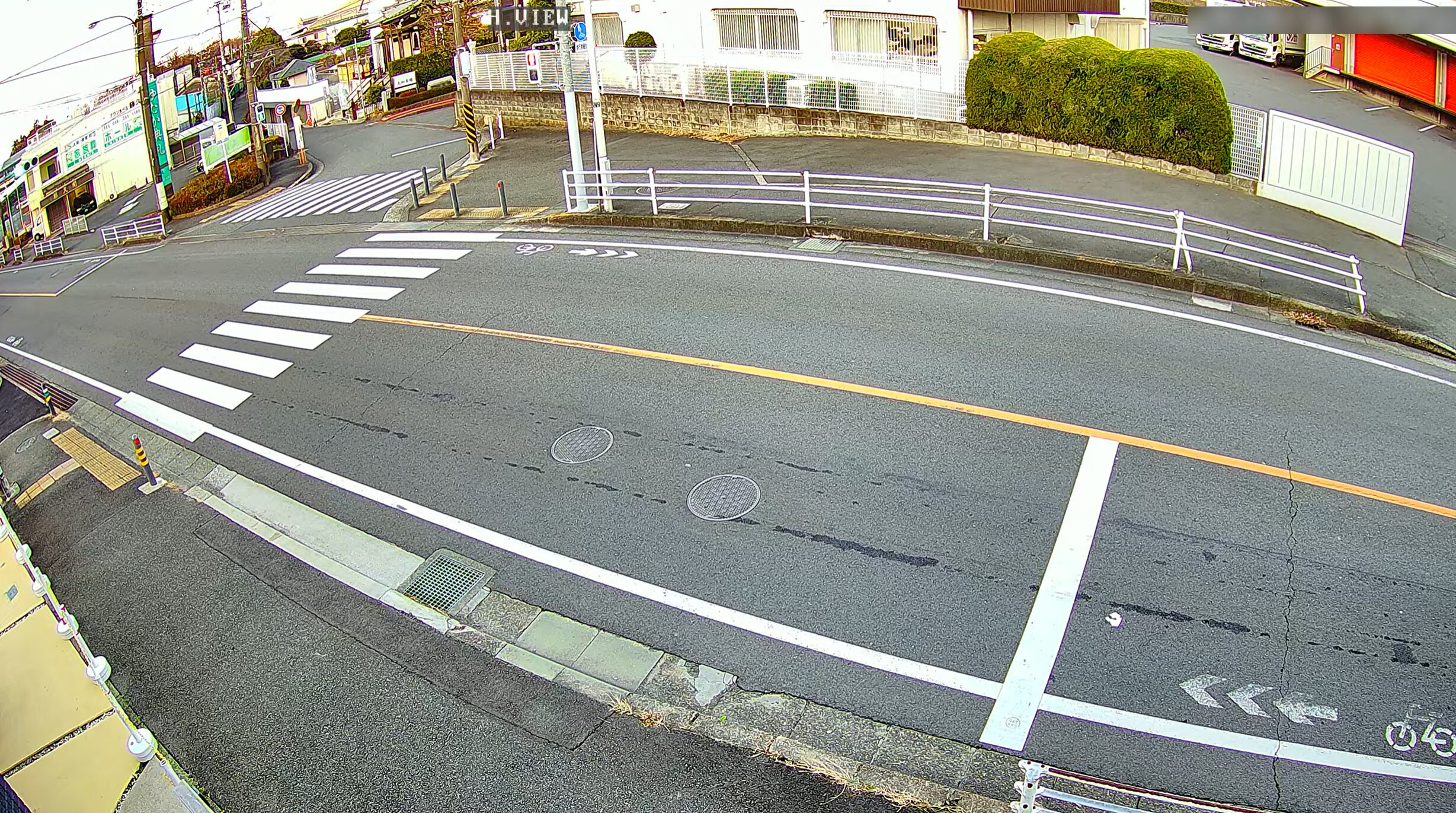 泉の森交差点ライブカメラ(神奈川県大和市西鶴間)