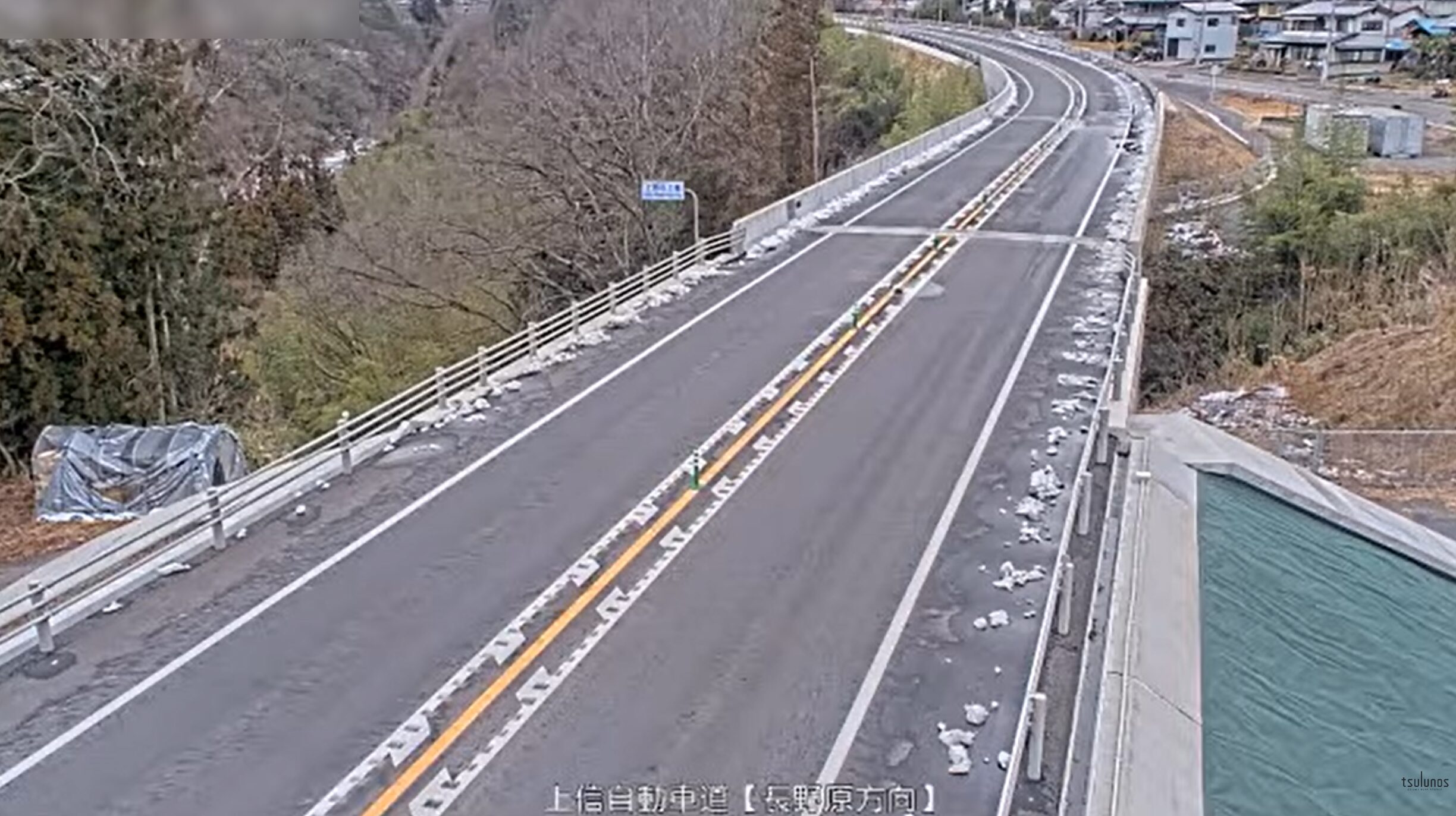 上信自動車道上信石上橋ライブカメラ(群馬県東吾妻町岩下)