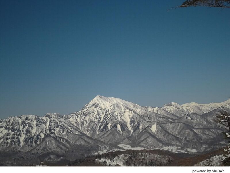 戸隠スキー場第6クワッドリフト山頂ライブカメラ(長野県長野市戸隠)