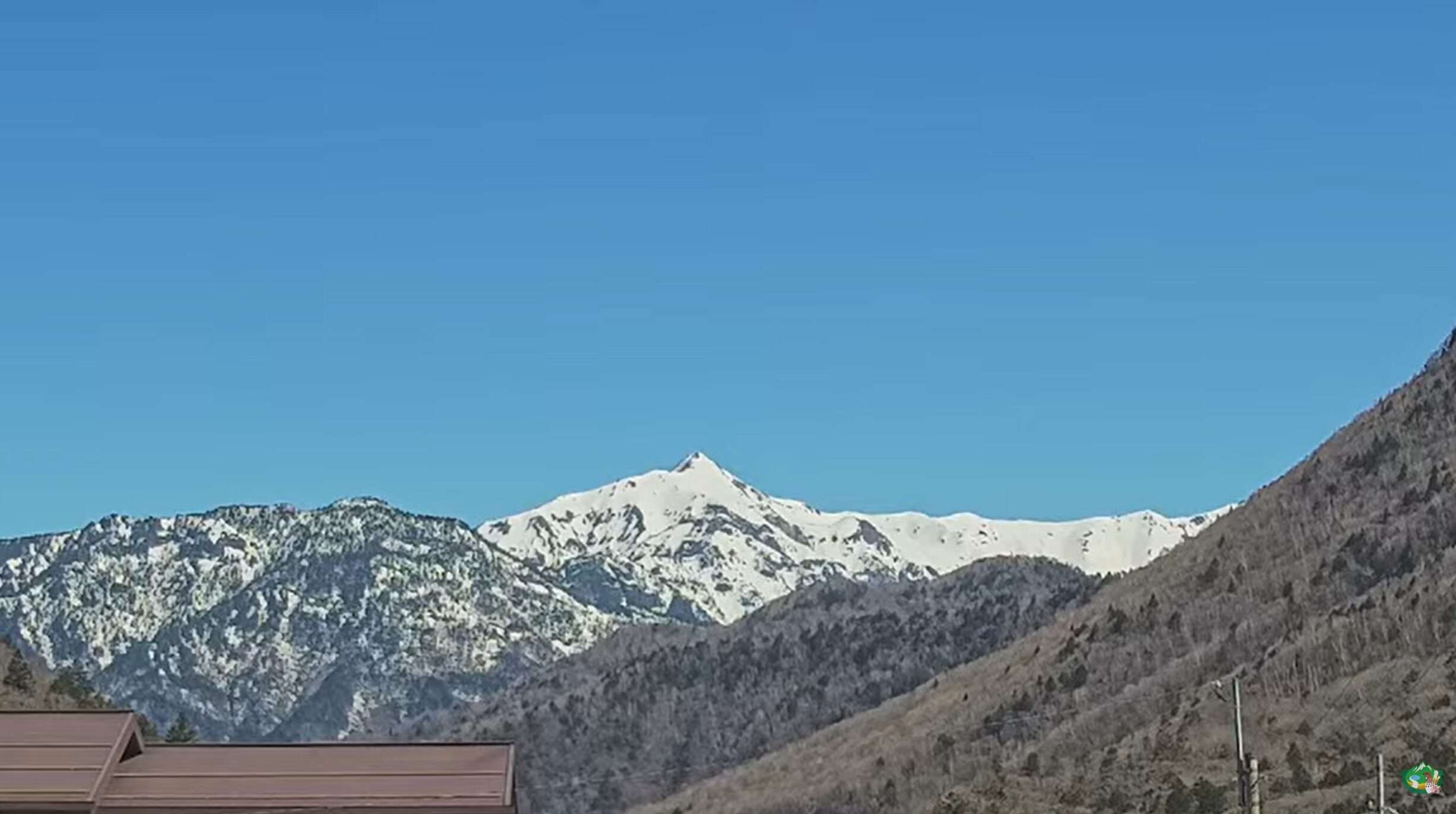 奥飛騨ビジターセンター笠ヶ岳ライブカメラ(岐阜県高山市奥飛騨温泉郷平湯)