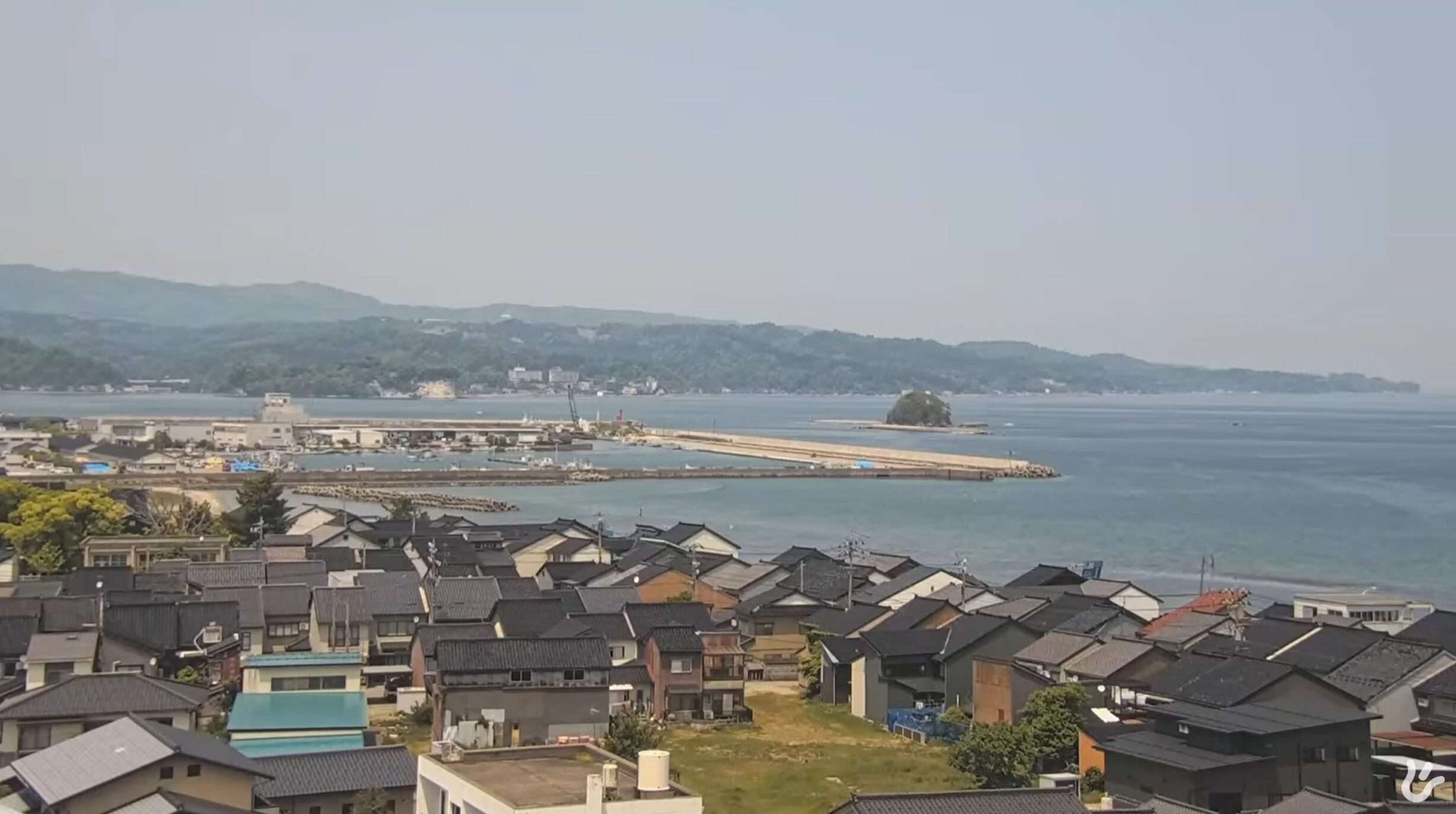 チューリップテレビ氷見市内ライブカメラ(富山県氷見市地蔵町)