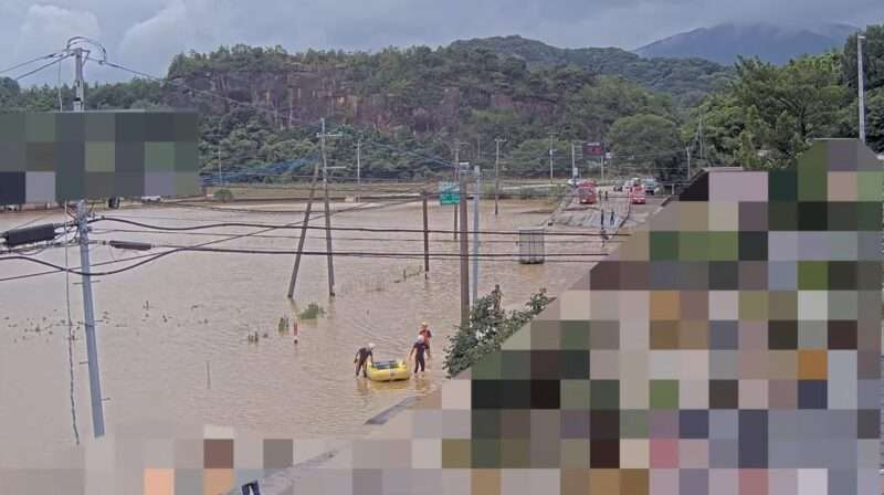 知十国道ライブカメラ(熊本県上天草市松島町今泉)2025年8月11日16時20分
