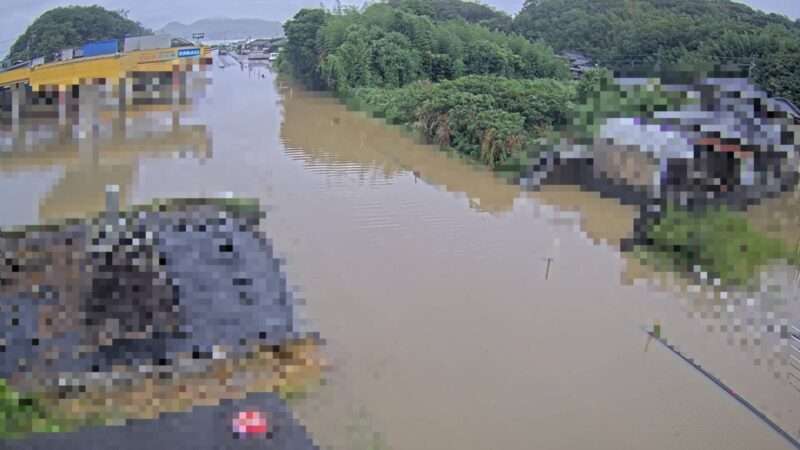 大矢野町江後付近ライブカメラ(熊本県上天草市大矢野町中) 2025年9月10日11時30分 大雨増水時