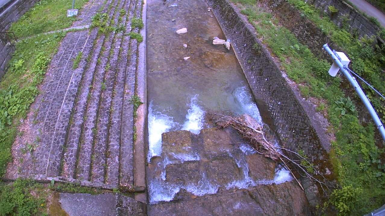 湯谷川湯の谷2号橋ライブカメラ(石川県白山市中宮)
