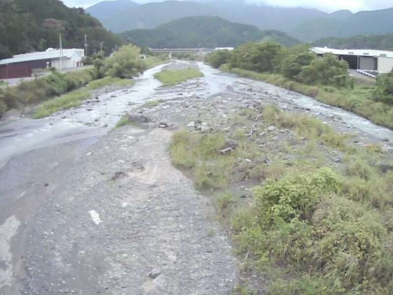 戸栗川新戸栗川橋ライブカメラ(山梨県南部町南部)