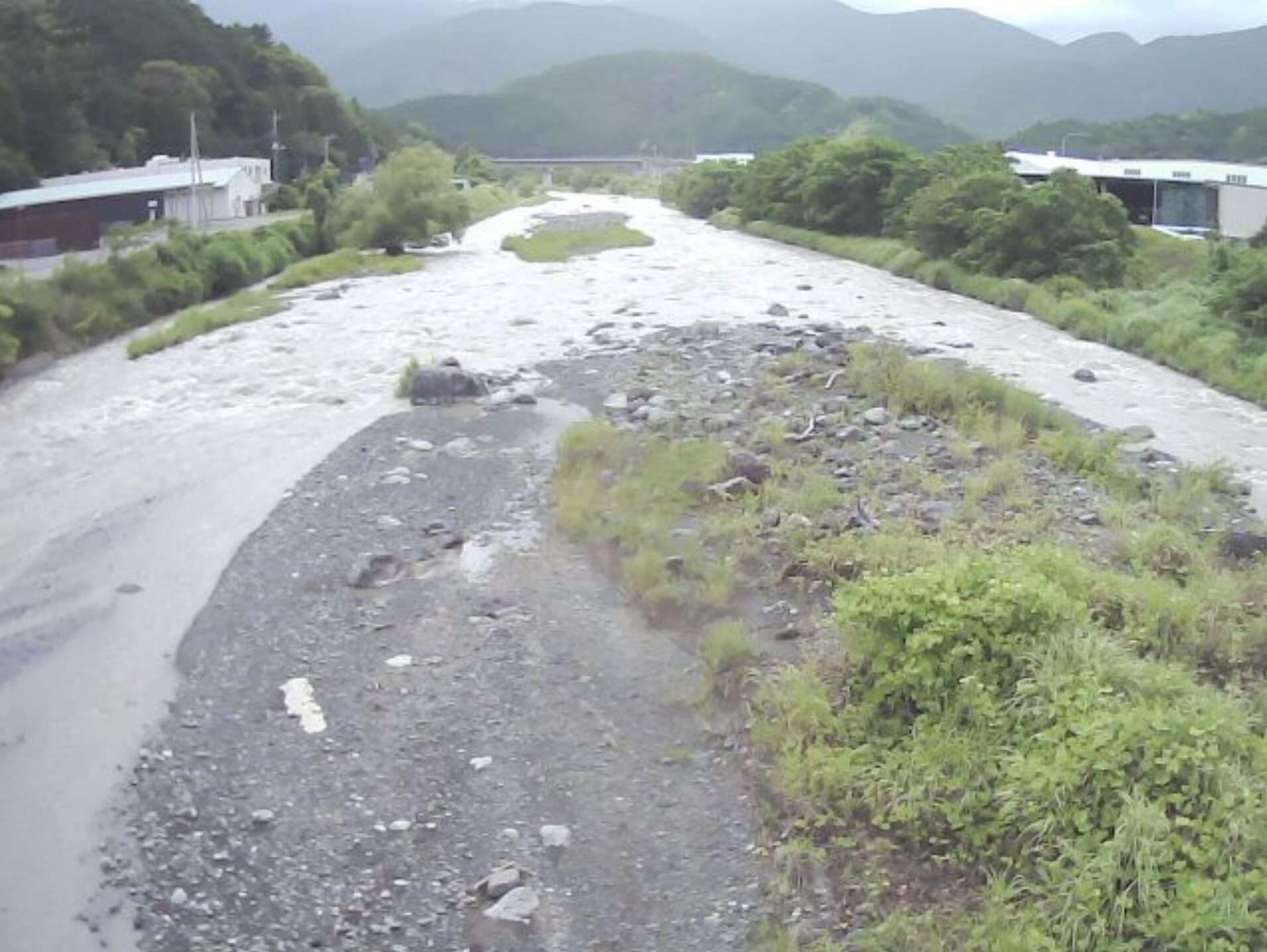 戸栗川新戸栗川橋ライブカメラ(山梨県南部町南部)