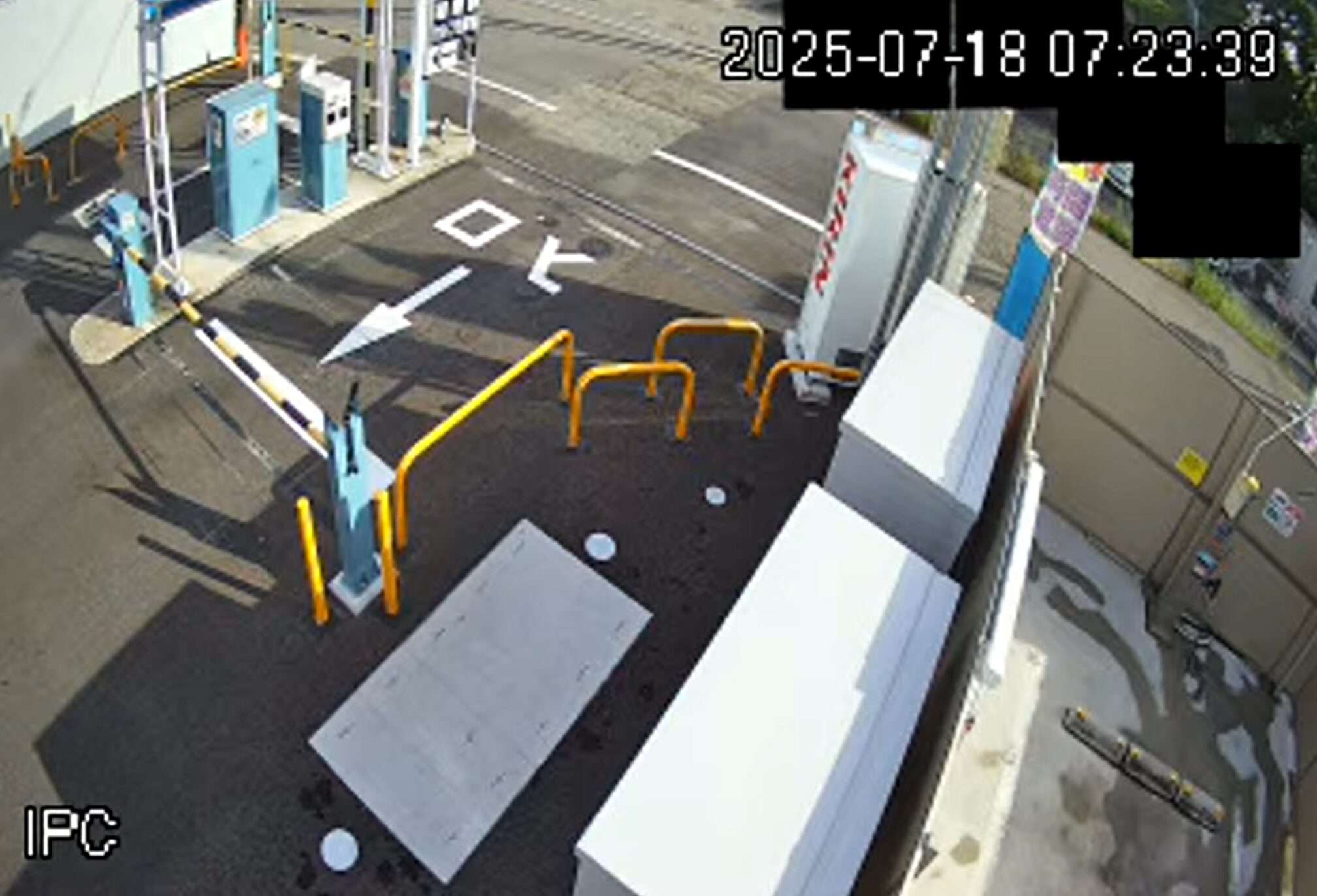 セルフ洗車場Whitepit尼崎玉江橋店ライブカメラ(兵庫県尼崎市東難波町)