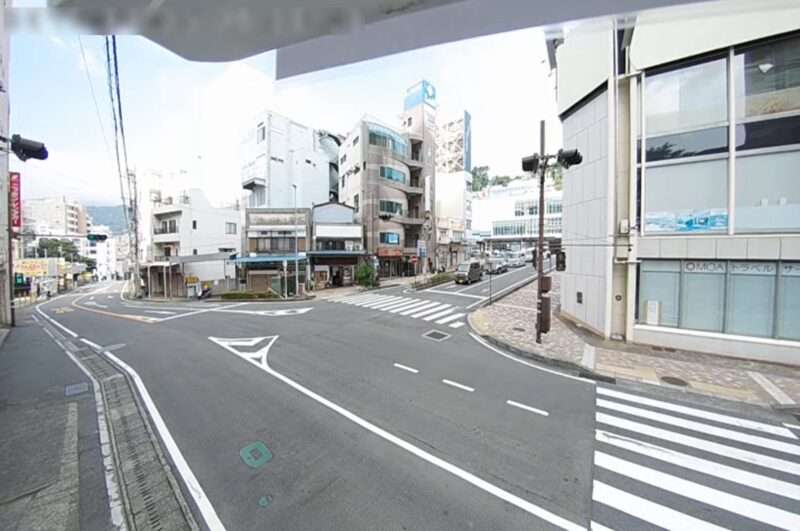 熱海駅前交差点ライブカメラ(静岡県熱海市春日町)
