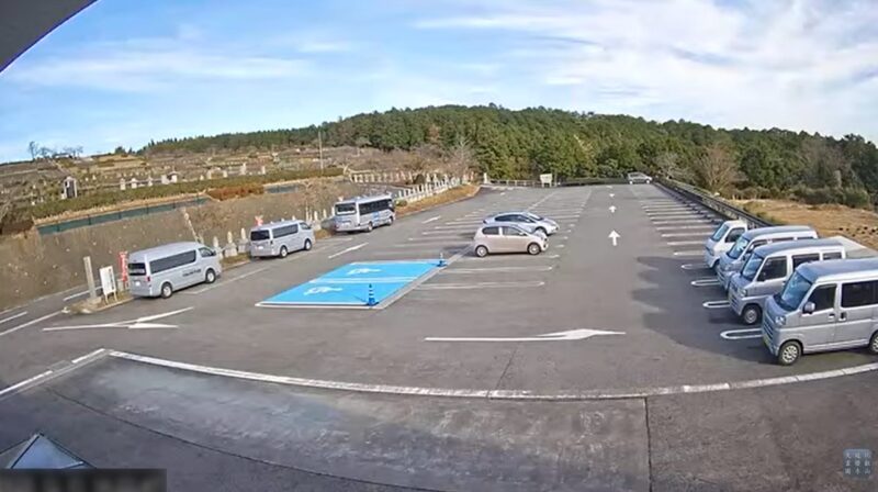 比叡山延暦寺大霊園大駐車場ライブカメラ(滋賀県大津市伊香立上龍華町)