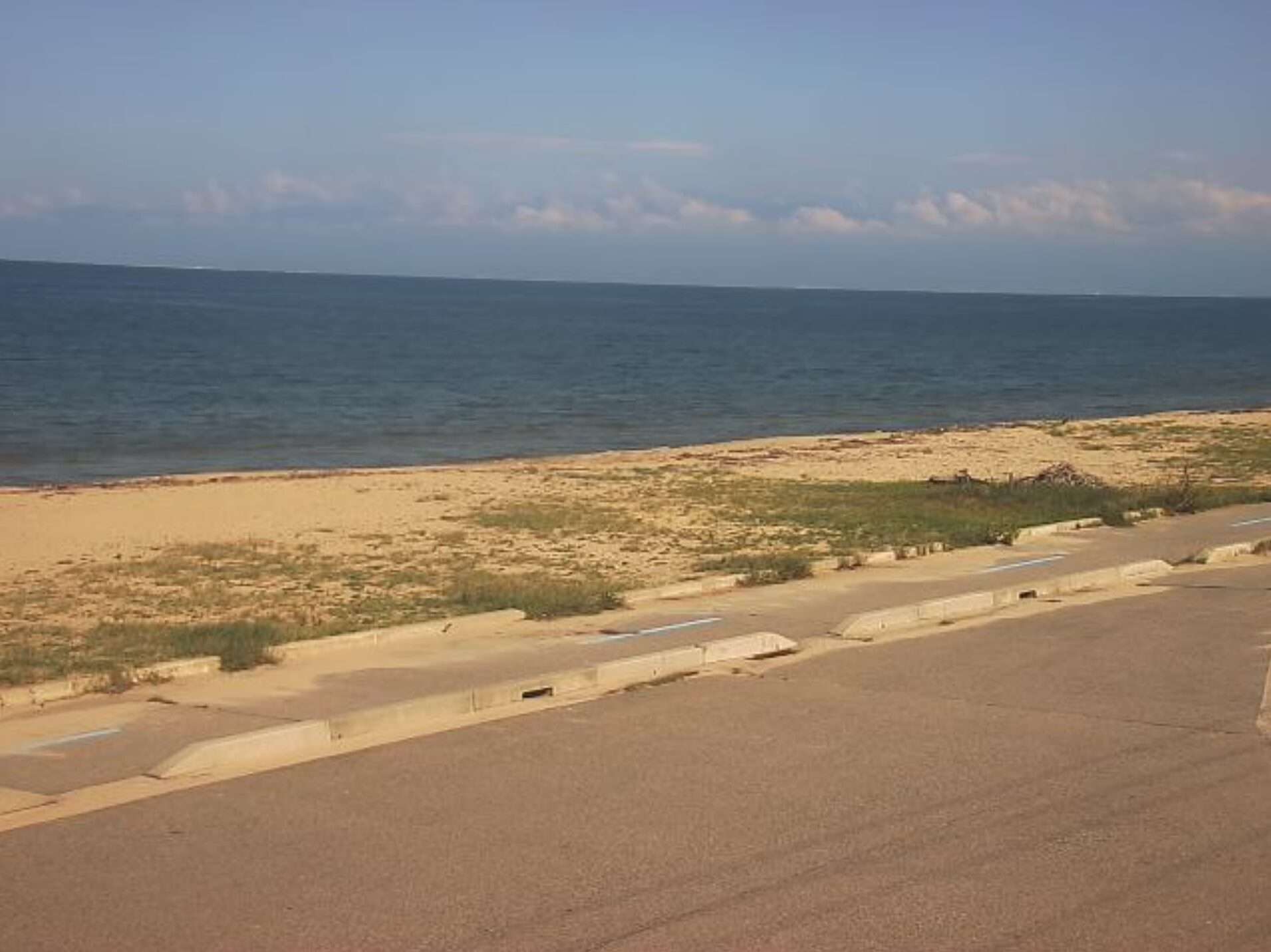 富山湾岸サイクリングコース氷見市島尾ライブカメラ(富山県氷見市島尾)