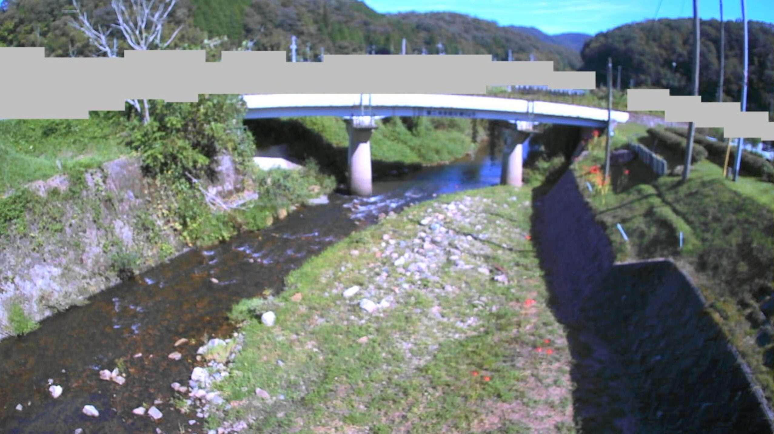 矢多田川防地橋ライブカメラ(広島県府中市上下町矢多田)