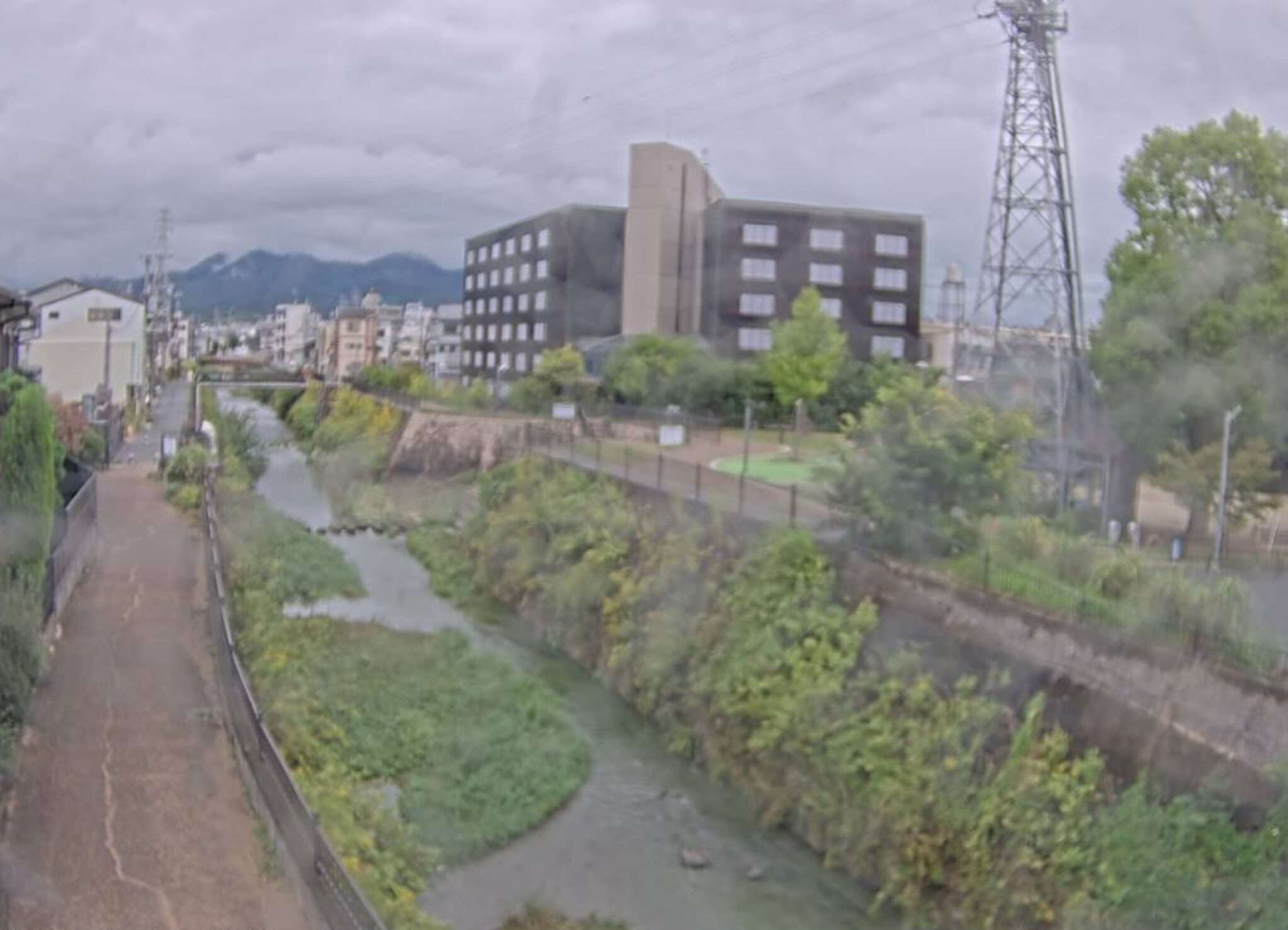 HCE有栖川構口公園ライブカメラ(京都府京都市右京区梅津南町)