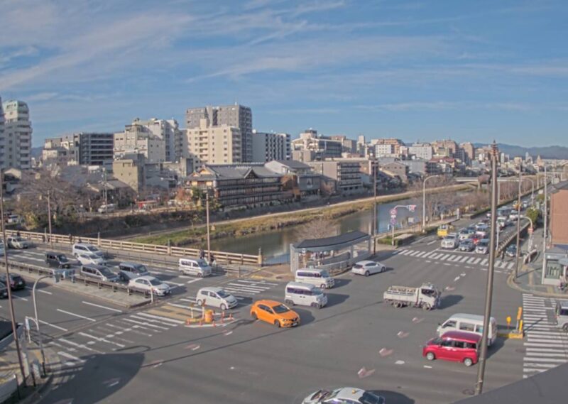 HCE鴨川五条大橋ライブカメラ(京都府京都市東山区朱雀町)