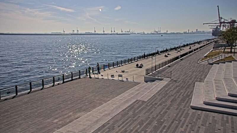 六甲アイランドマリンパーク第3ライブカメラ(兵庫県神戸市東灘区向洋町中)