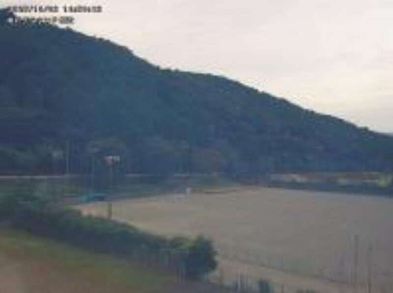 桃沢川桃沢グラウンドライブカメラ(静岡県長泉町元長窪)