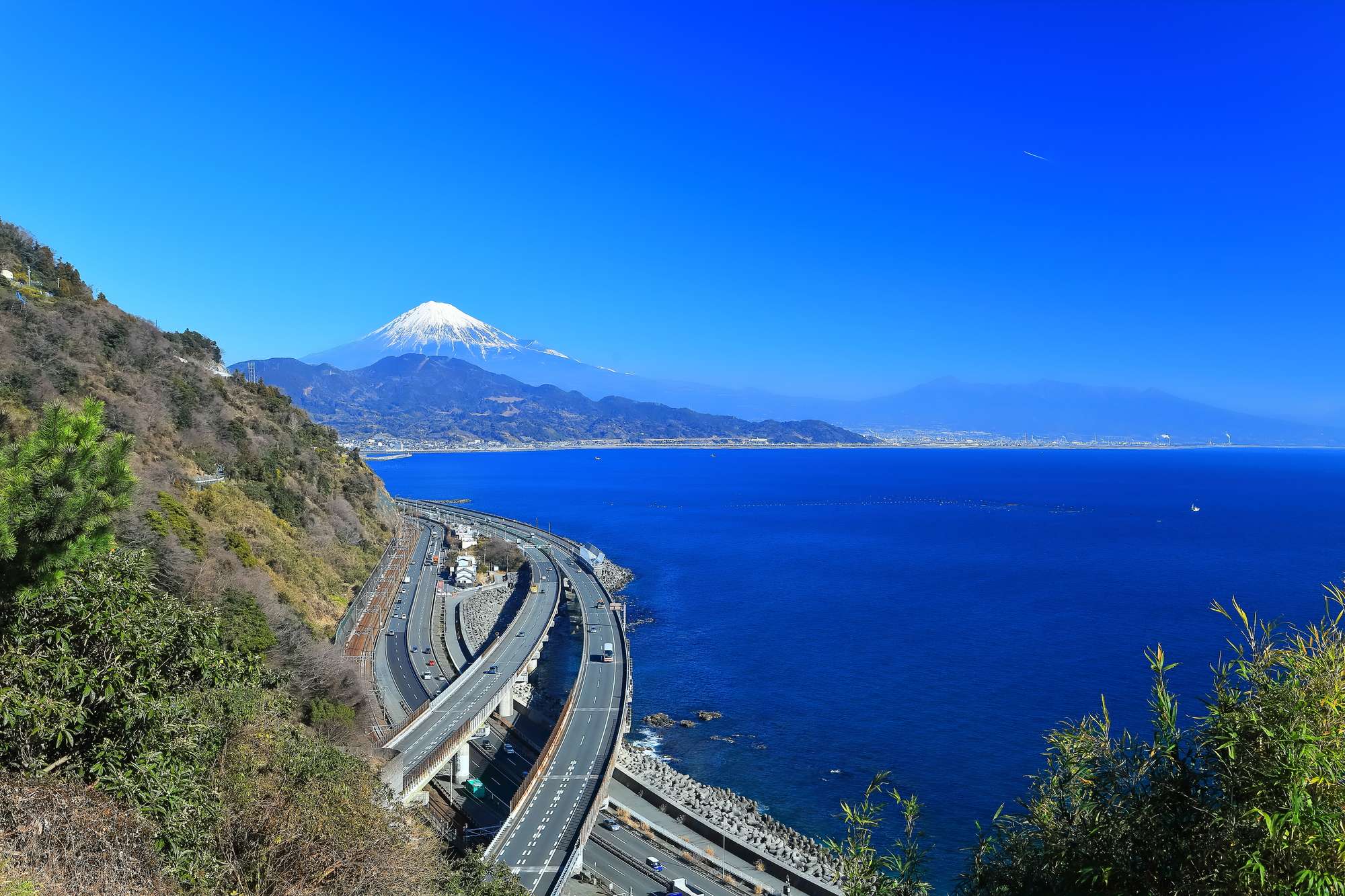 東名高速道路(東名高速)のライブカメラ一覧