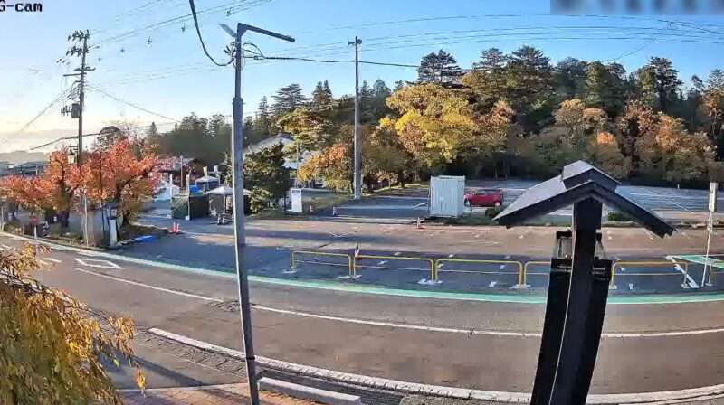 弥彦菊まつりおもてなし広場東ライブカメラ(新潟県弥彦村弥彦)