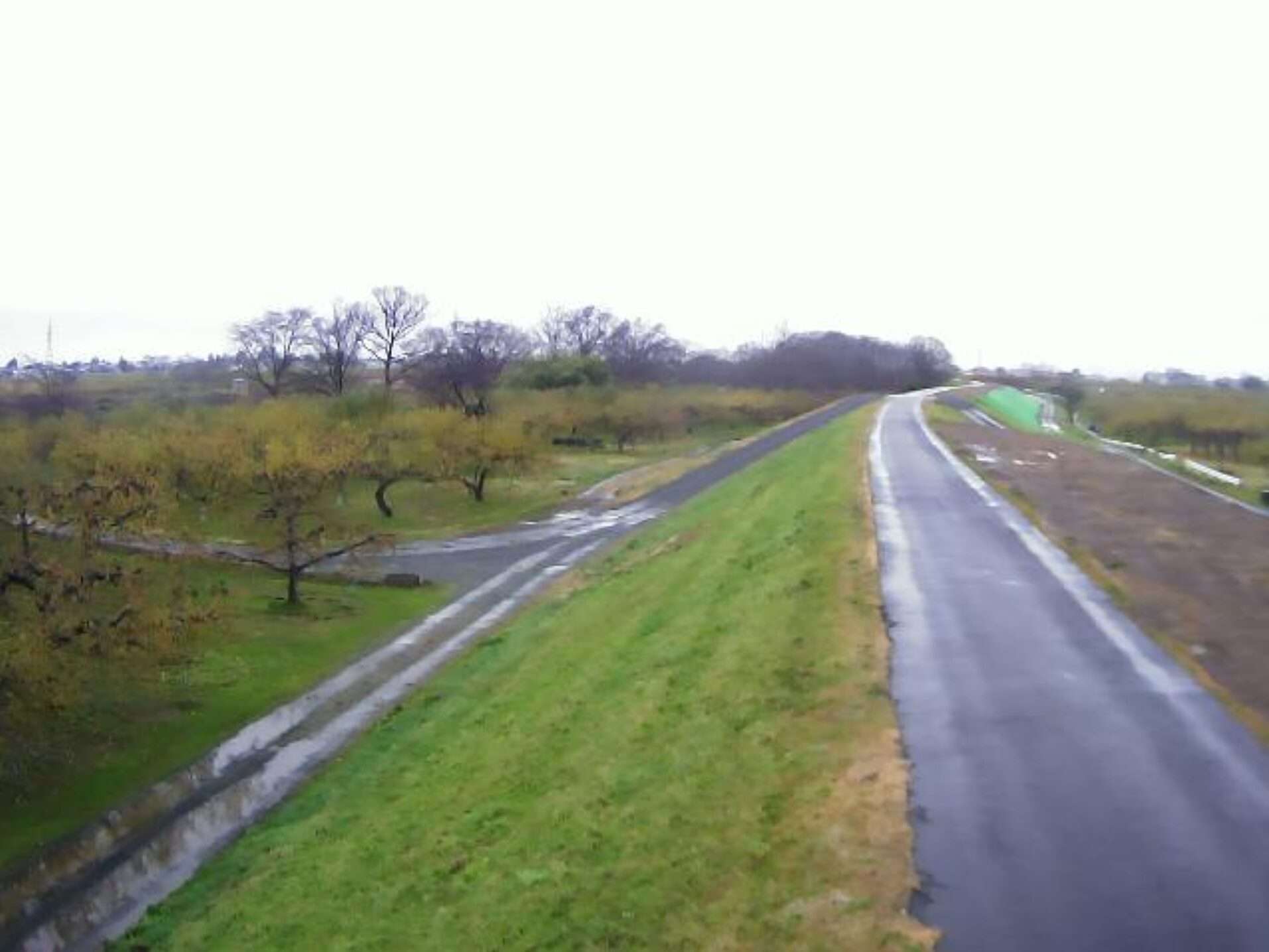 岩木川五所川原ライブカメラ(青森県弘前市種市)