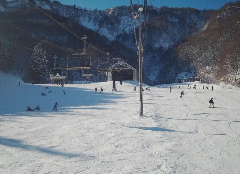 神立スノーリゾートカストル上部ライブカメラ(新潟県湯沢町神立)