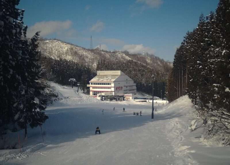 神立スノーリゾートポラリス下部ライブカメラ(新潟県湯沢町神立)