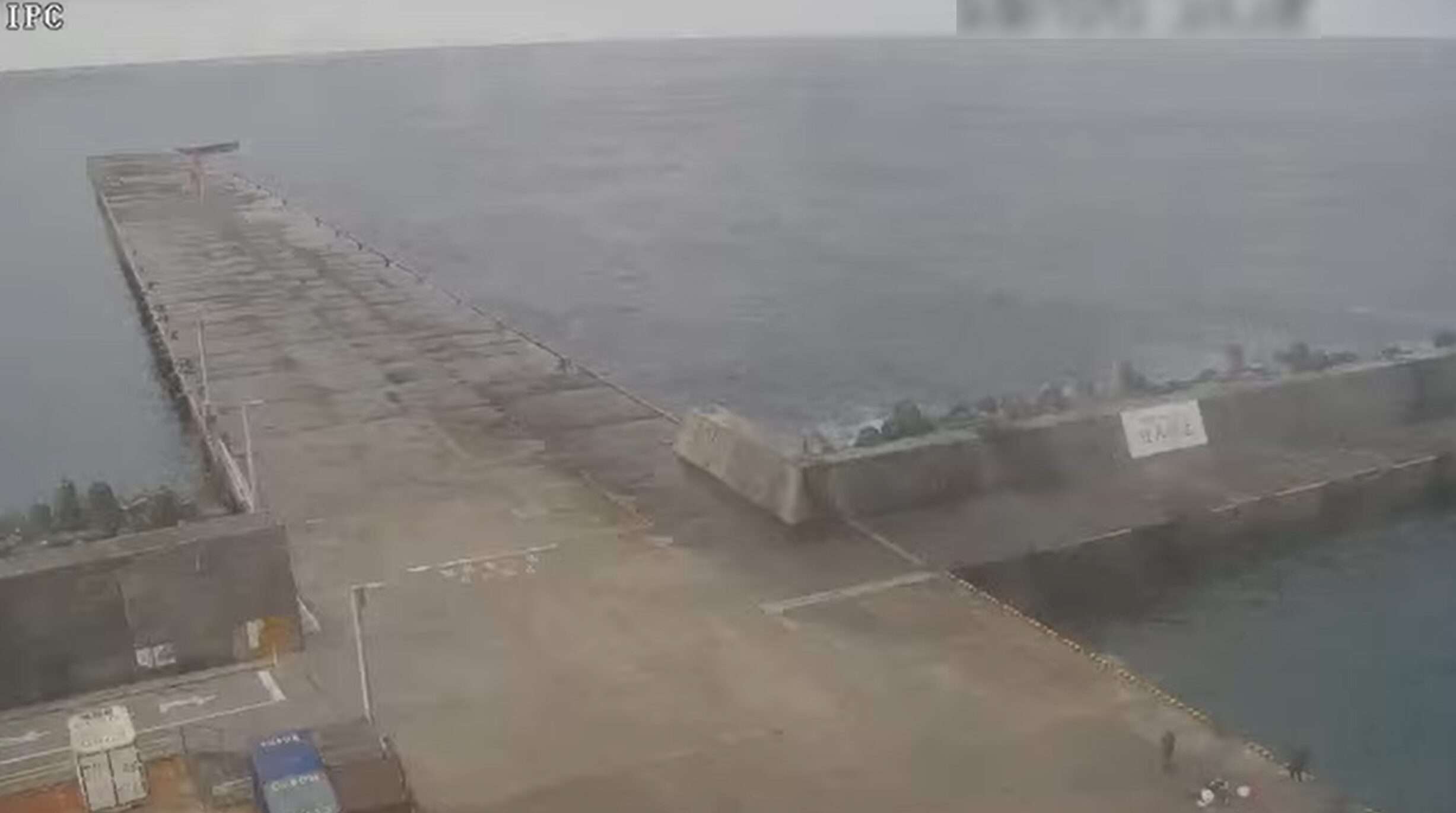 神津島神津島港ライブカメラ(東京都神津島村神津島)