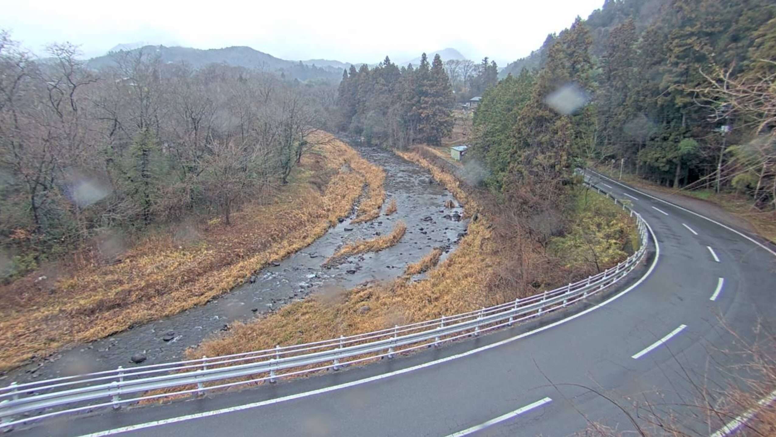 名久田川平ライブカメラ(群馬県中之条町平)
