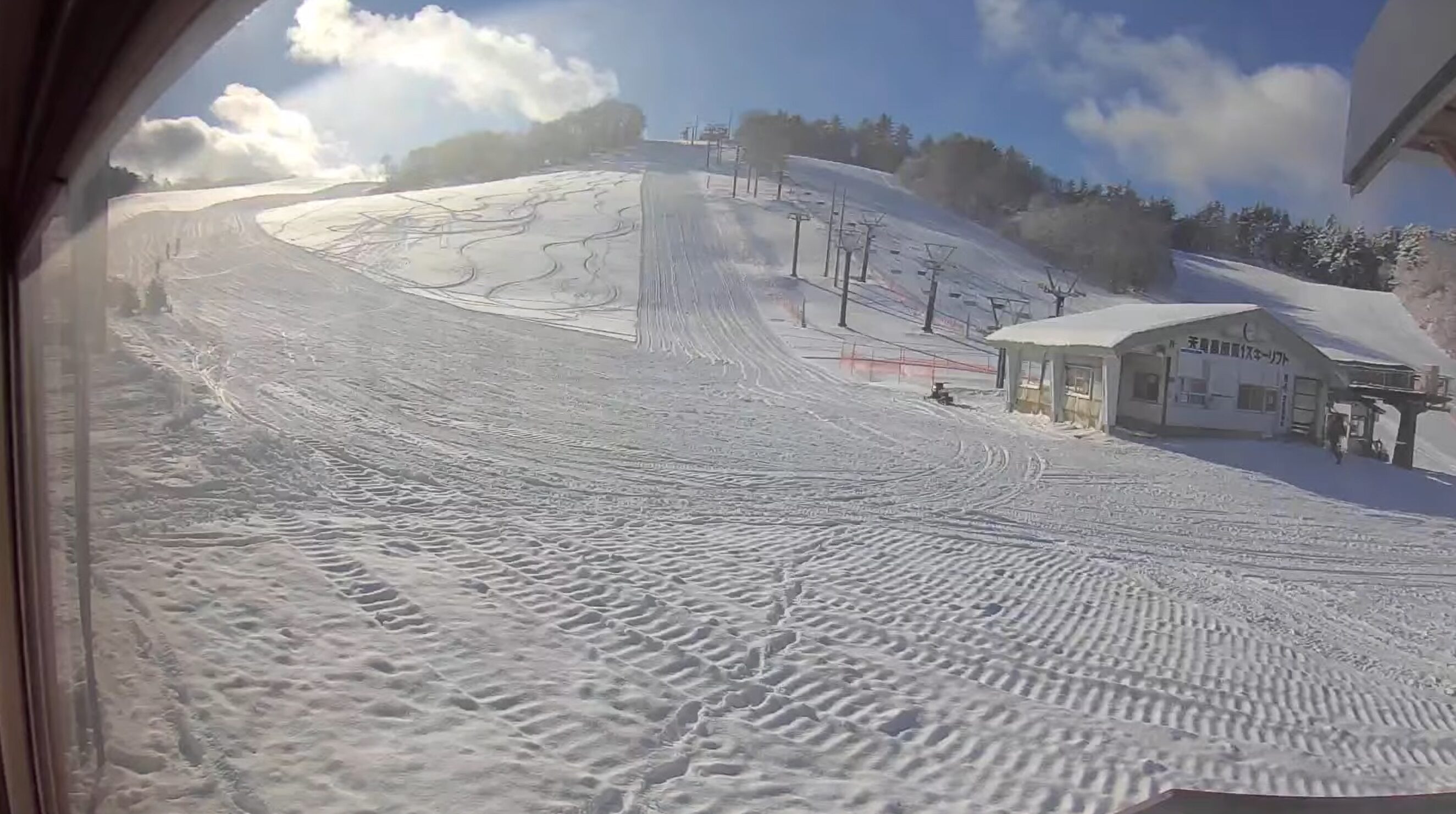 天童高原スキー場ライブカメラ(山形県天童市田麦野)