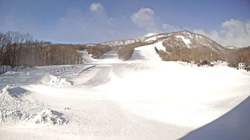 カルルス温泉サンライバスキー場ライブカメラ(北海道登別市カルルス町)
