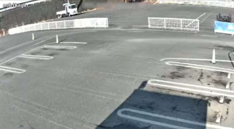 スプラッシュンゴー足利緑町店ライブカメラ(栃木県足利市緑町)