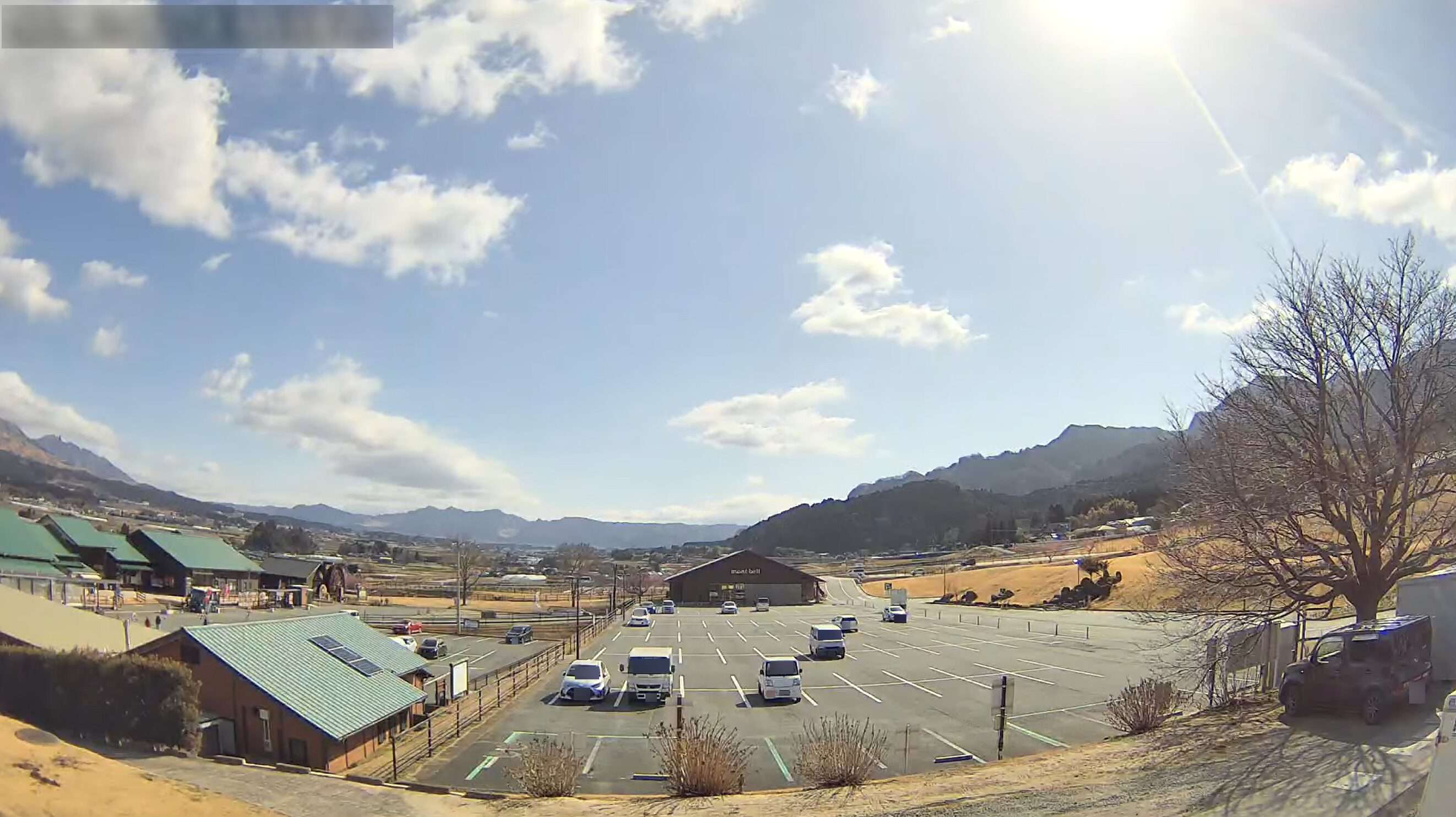 道の駅あそ望の郷くぎのライブカメラ(熊本県南阿蘇村久石)