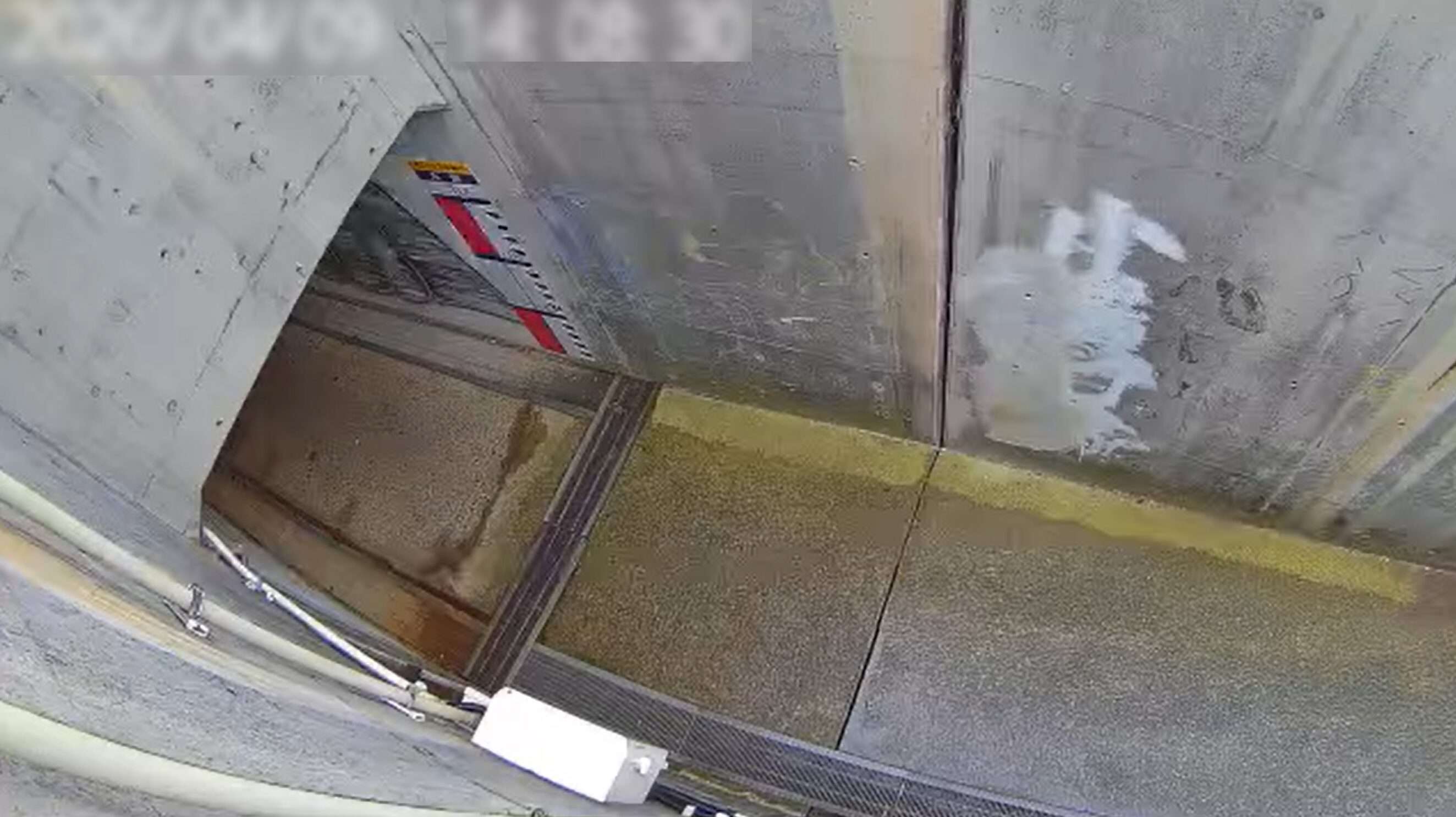 柏崎地下道ライブカメラ(山口県下関市大坪本町)