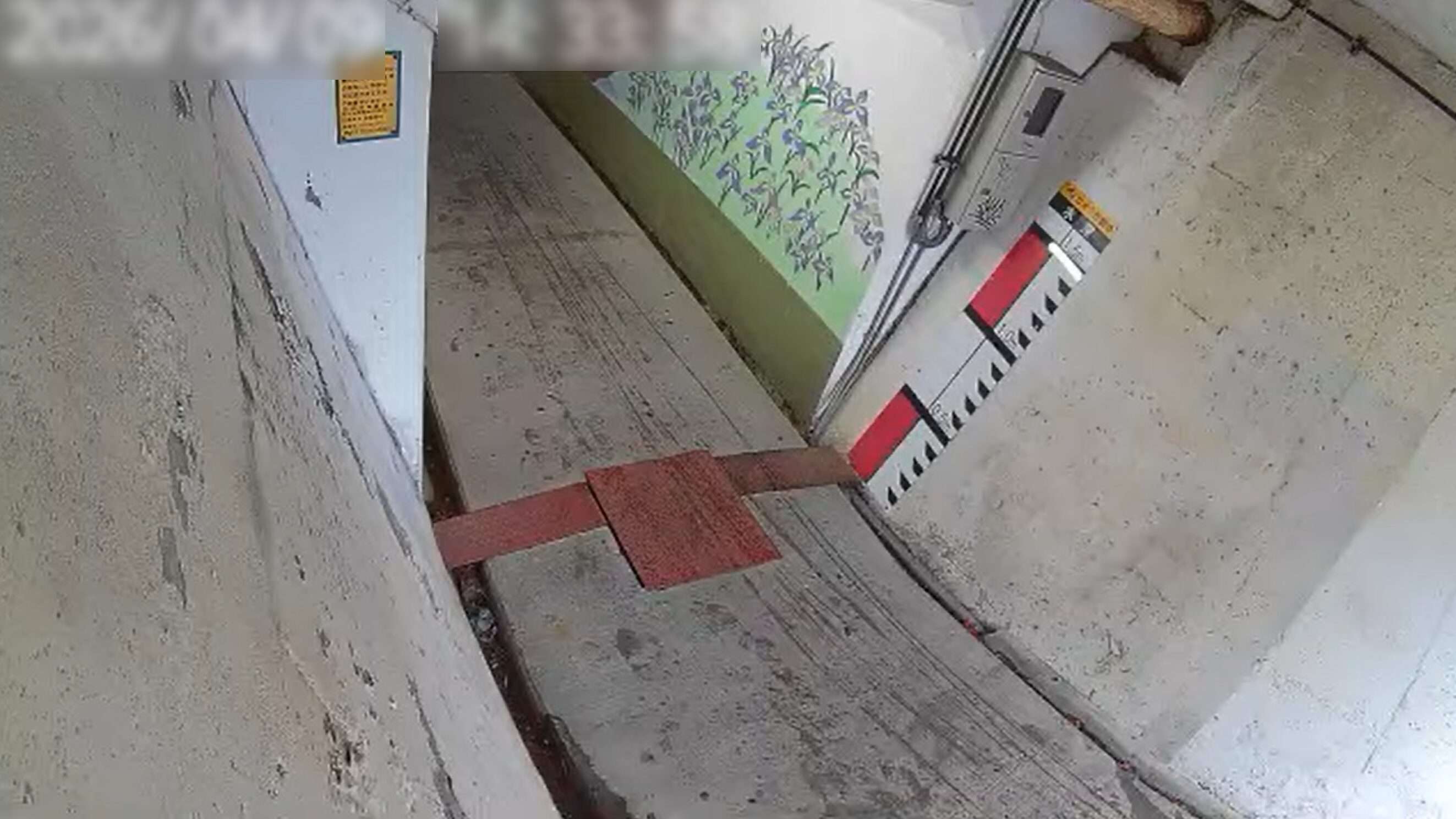 小串駅地下道ライブカメラ(山口県下関市豊浦町小串)