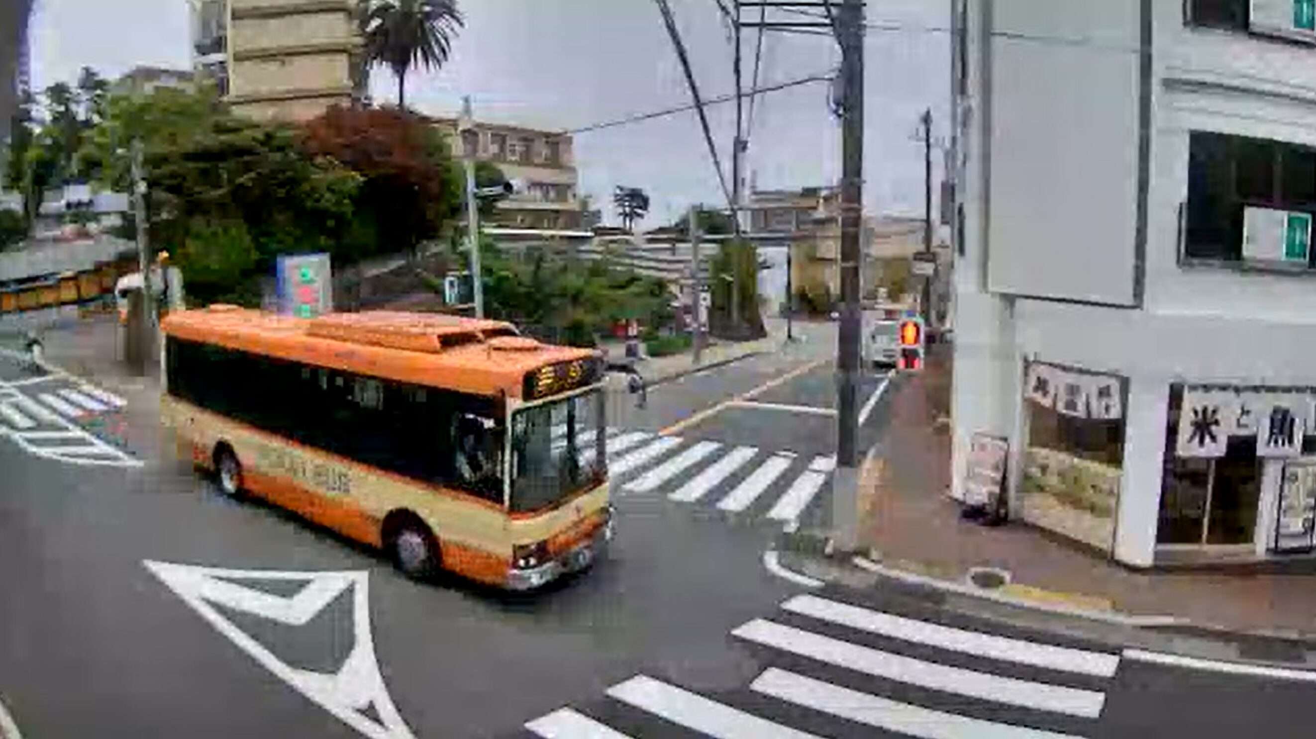 田原本町交差点第2ライブカメラ(静岡県熱海市田原本町)
