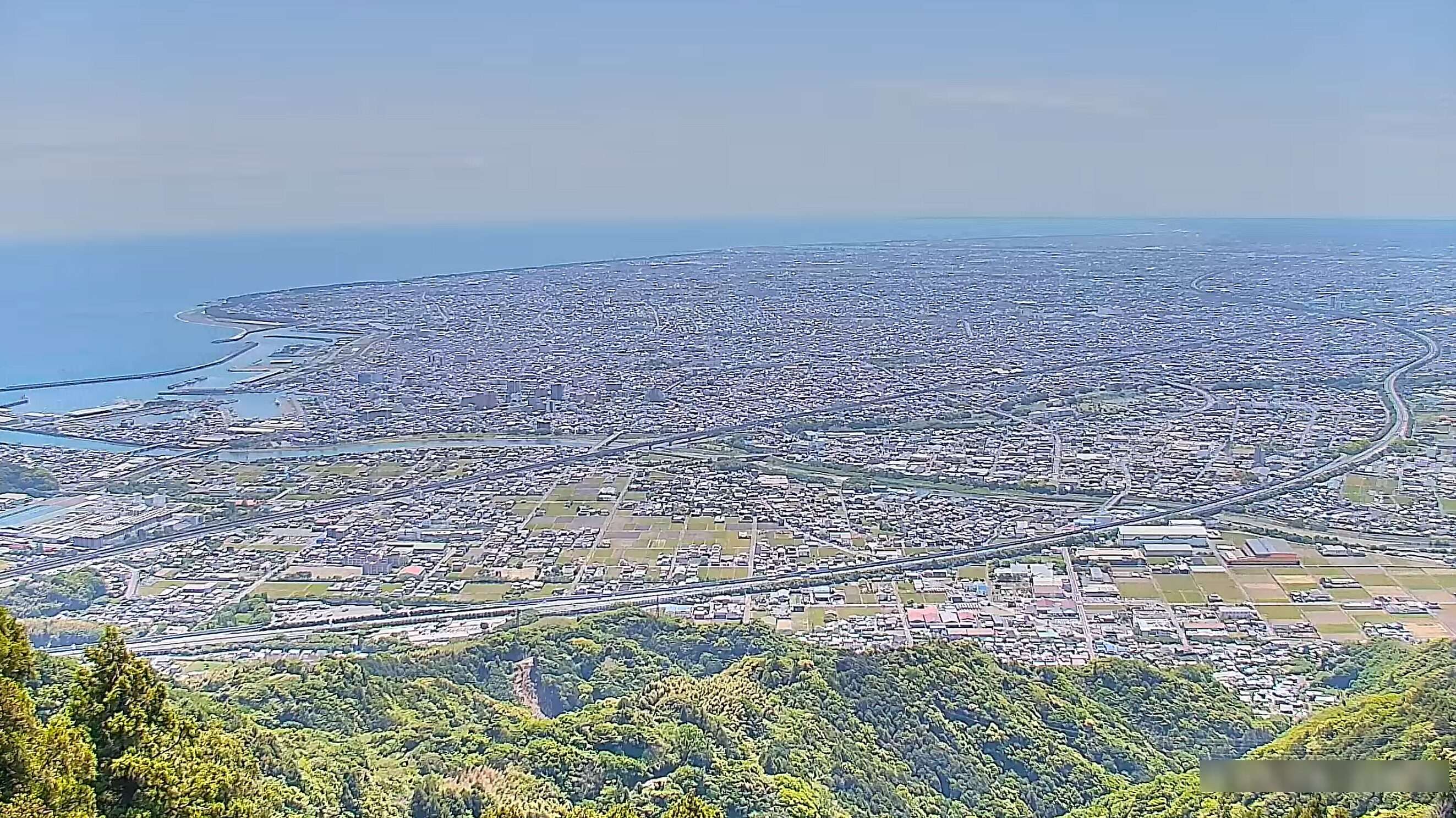 SBS高草山焼津市内ライブカメラ(静岡県焼津市)