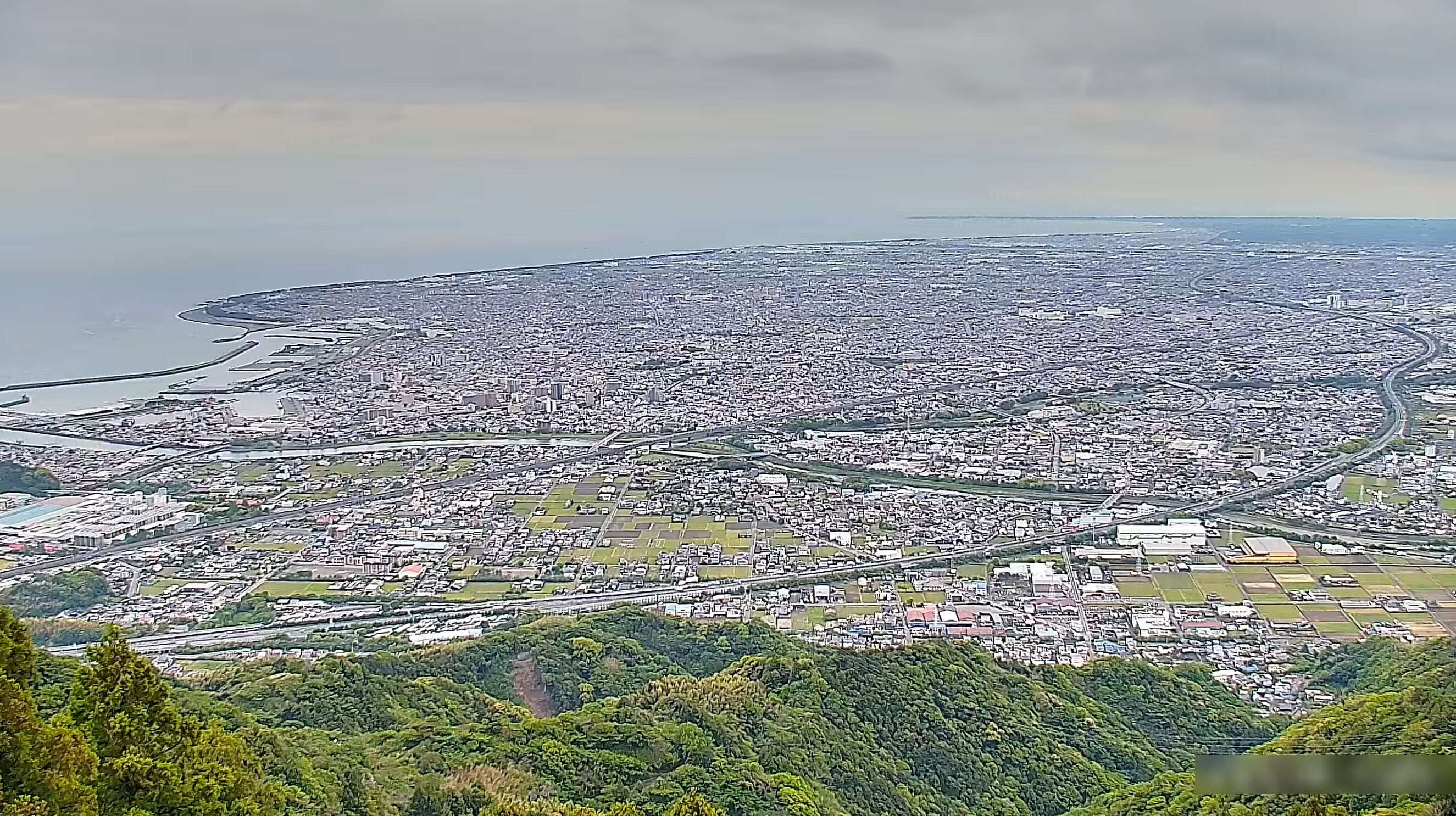 SBS高草山焼津市内ライブカメラ(静岡県焼津市)