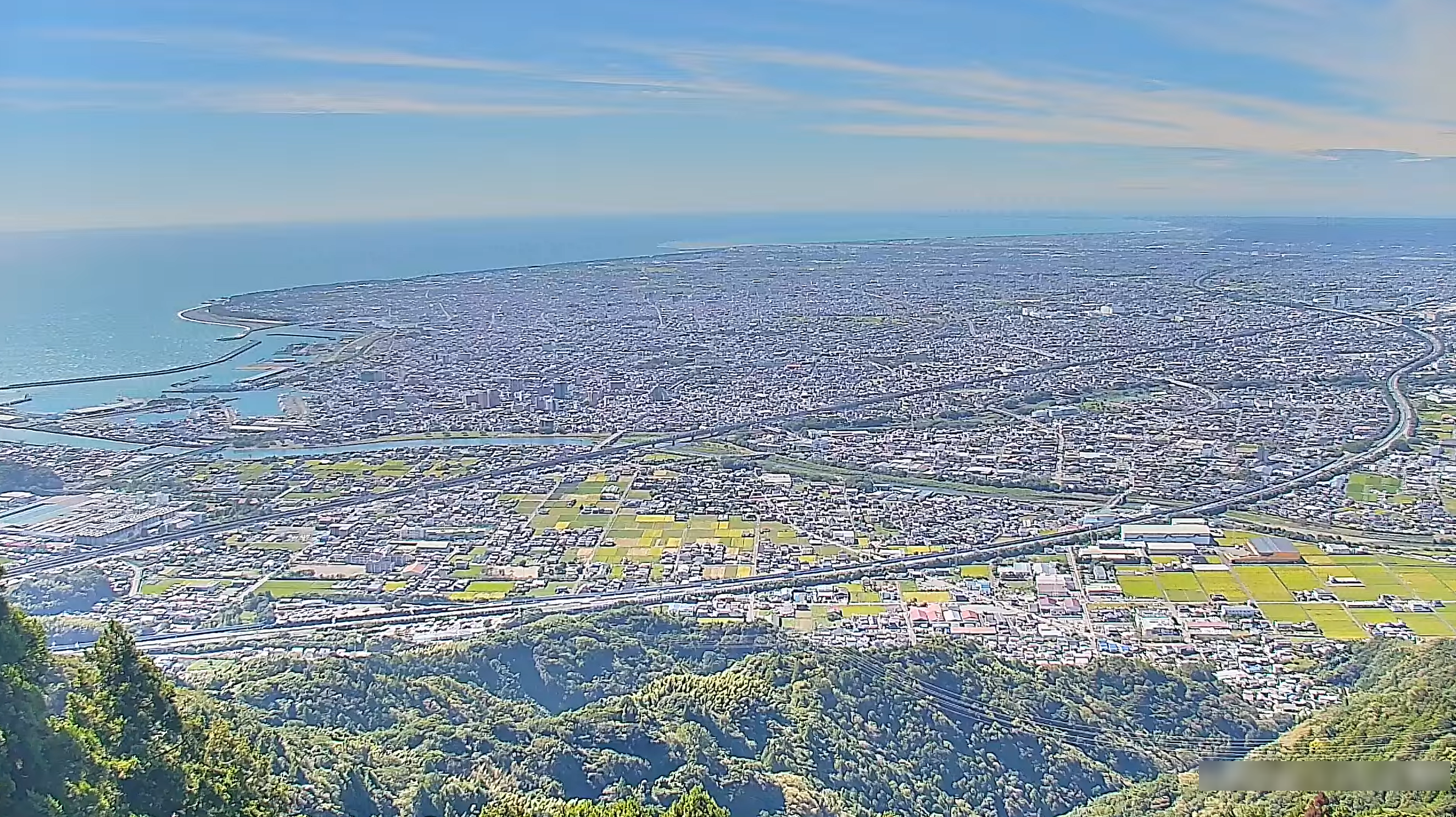 SBS高草山焼津市内ライブカメラ(静岡県焼津市)