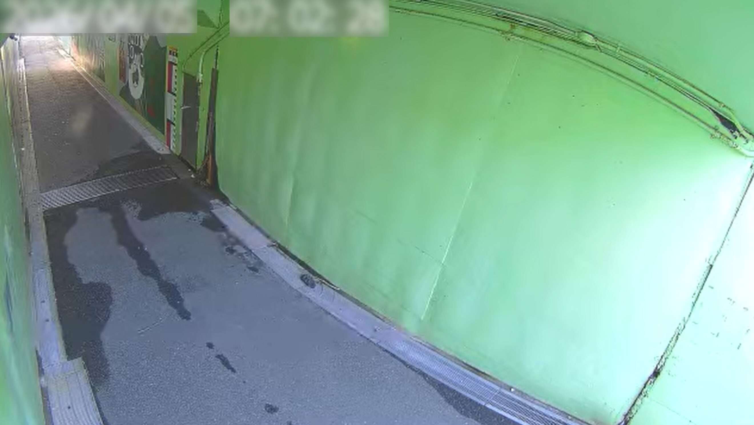 安岡地下道ライブカメラ(山口県下関市安岡町)